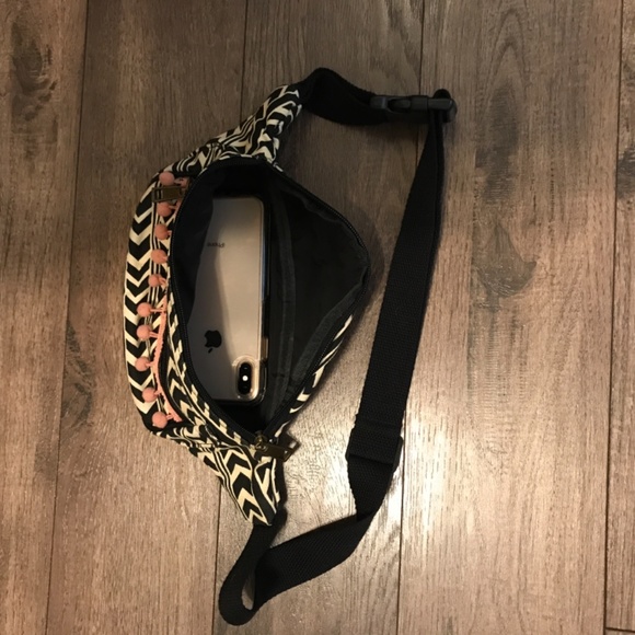 Fanny Pack - Picture 2 of 2
